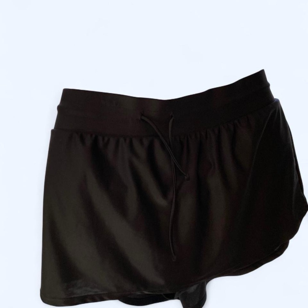 Black Women's Pull on drawstring Skorts Xersion XL NWT